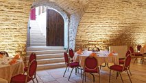 Hotel des Trois Maures Bourgogne - restaurant kelder