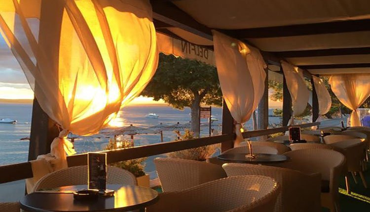 Hotel Marina - restaurant met fantastisch uitzicht