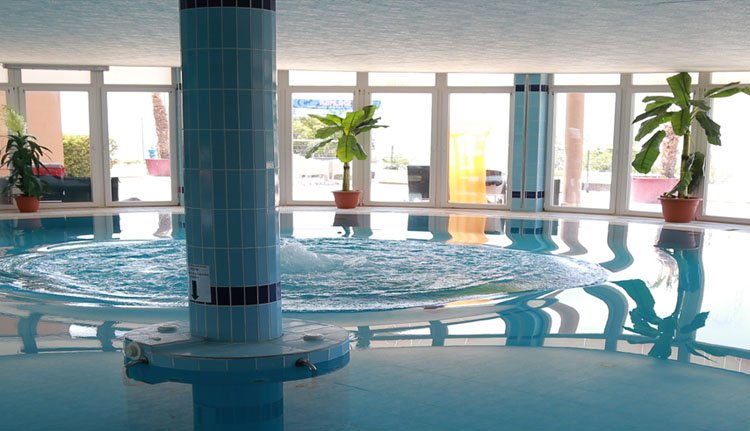 Hotel Marina - zwembad