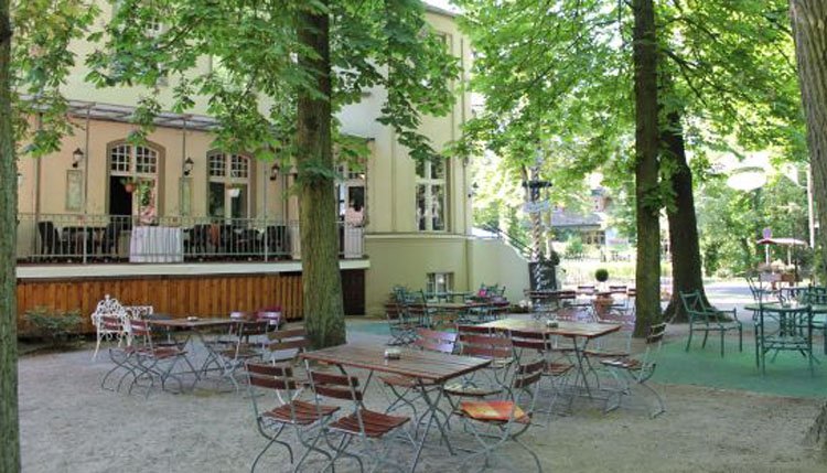 De tuin van Hotel Kronprinz in Berlijn