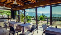Het gezellige terras van Hotel Belvedere