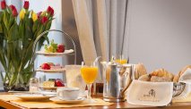 Start de dag met een heerlijk Duits ontbijtbuffet bij Hotel Moseltor