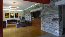 De receptie van Hotel Cortese