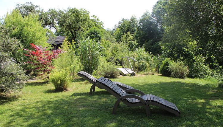 De heerlijke relaxtuin van Gasthof Zinkenbachmühle