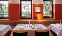 In het restaurant van Hotel Zum Goldenen Ochsen kunt u heerlijk eten