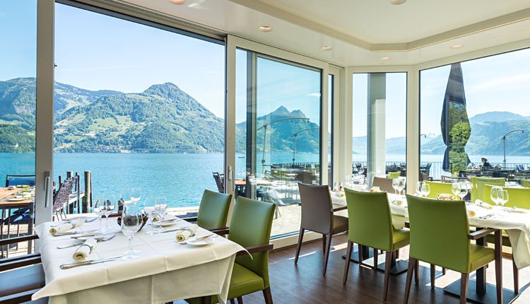 Hotel Nidwaldnerhof - restaurant met panoramisch uitzicht