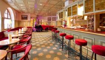 Central Sporthotel -  bar