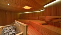 Het wellnessventre bij Hotel Latini - zwembad en wellness heeft een prachtige ruime sauna