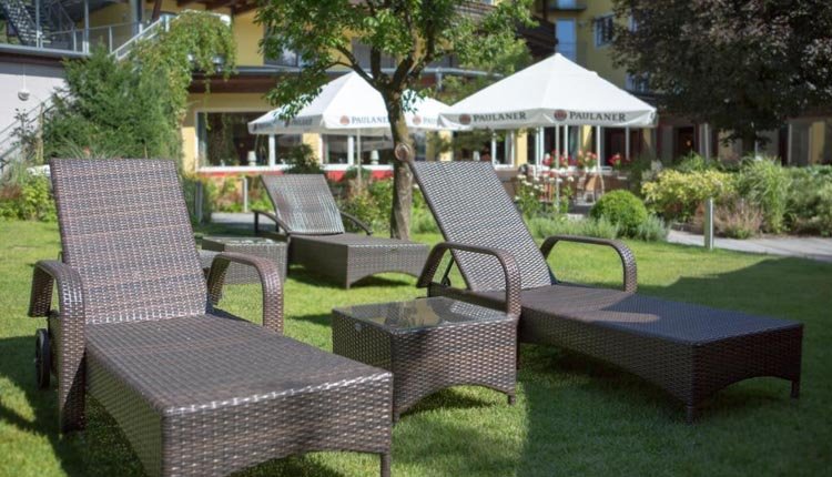 Hotel Latini - heerlijk relaxen in de tuin