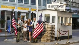 Checkpoint Charlie in Berlijn - Duitsland