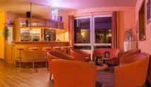 De gezellige bar in Hotel Kammweg