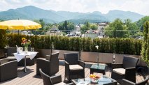 Hotel Goldenes Schiff biedt een prachtig uitzicht over de rivier de Traun