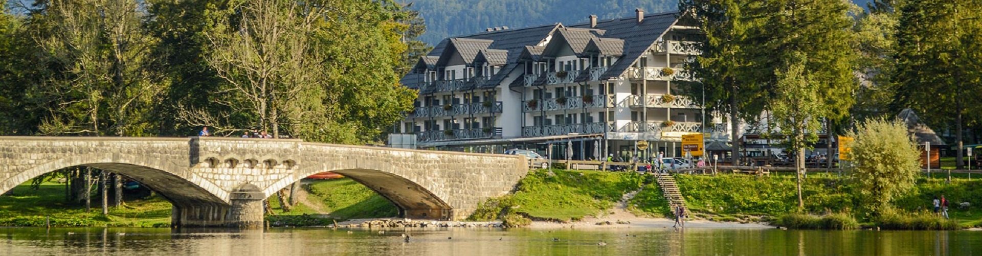 Bannerfoto Hotel Jezero