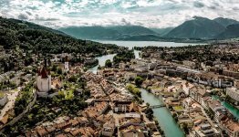 Zwitserland Thun van bovenaf
© Switzerland Tourism/Jan Geerk