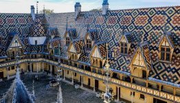 Hospices de Beaune ©Anne Gäelle Laborde Ceyrac BFC Tourisme