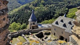 Chateau_de_Bourscheid &copy;Marion_Guiot_-_Chroniques_d_une_Ardennaise