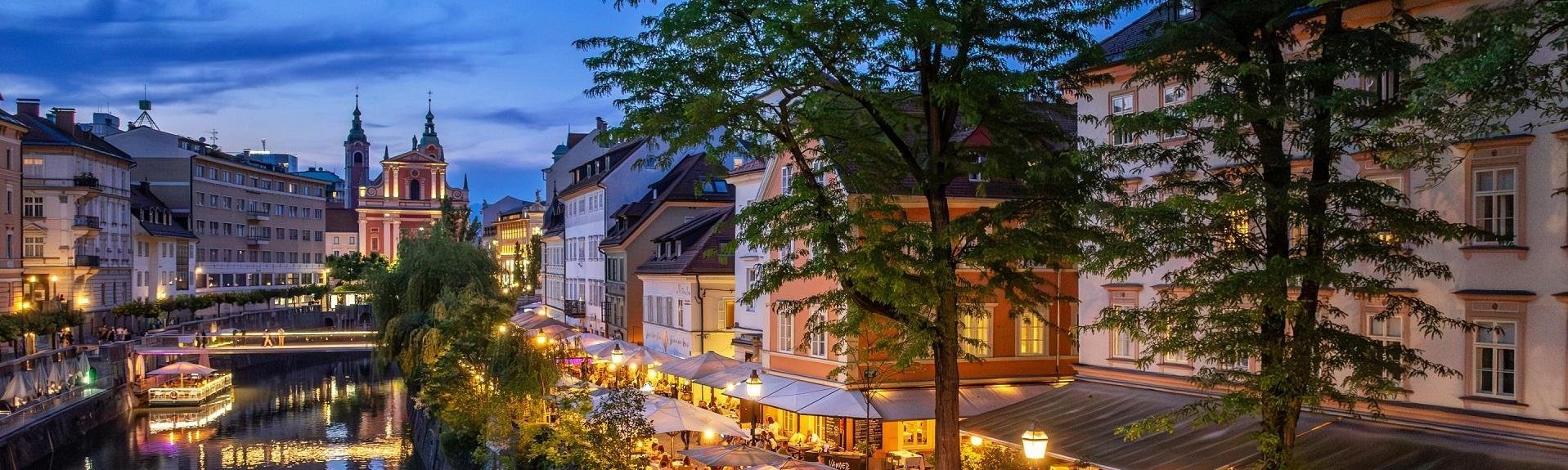 &copy;Cityhotell_Ljubljanica Embankment_Drone_5_2024_Andrej Tarfila_Ljublana Tourism
